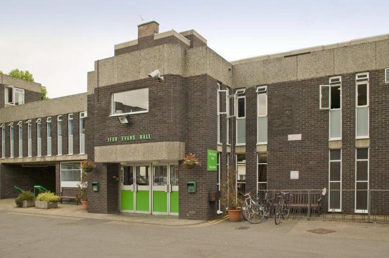 Ifor Evans Hall, Camden London