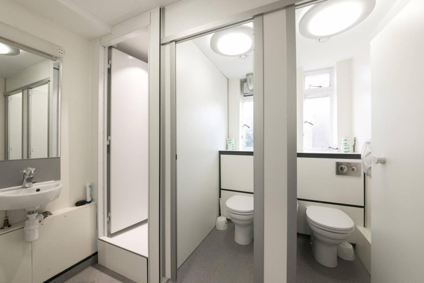 Apartment Ifor Evans Hall, Camden London